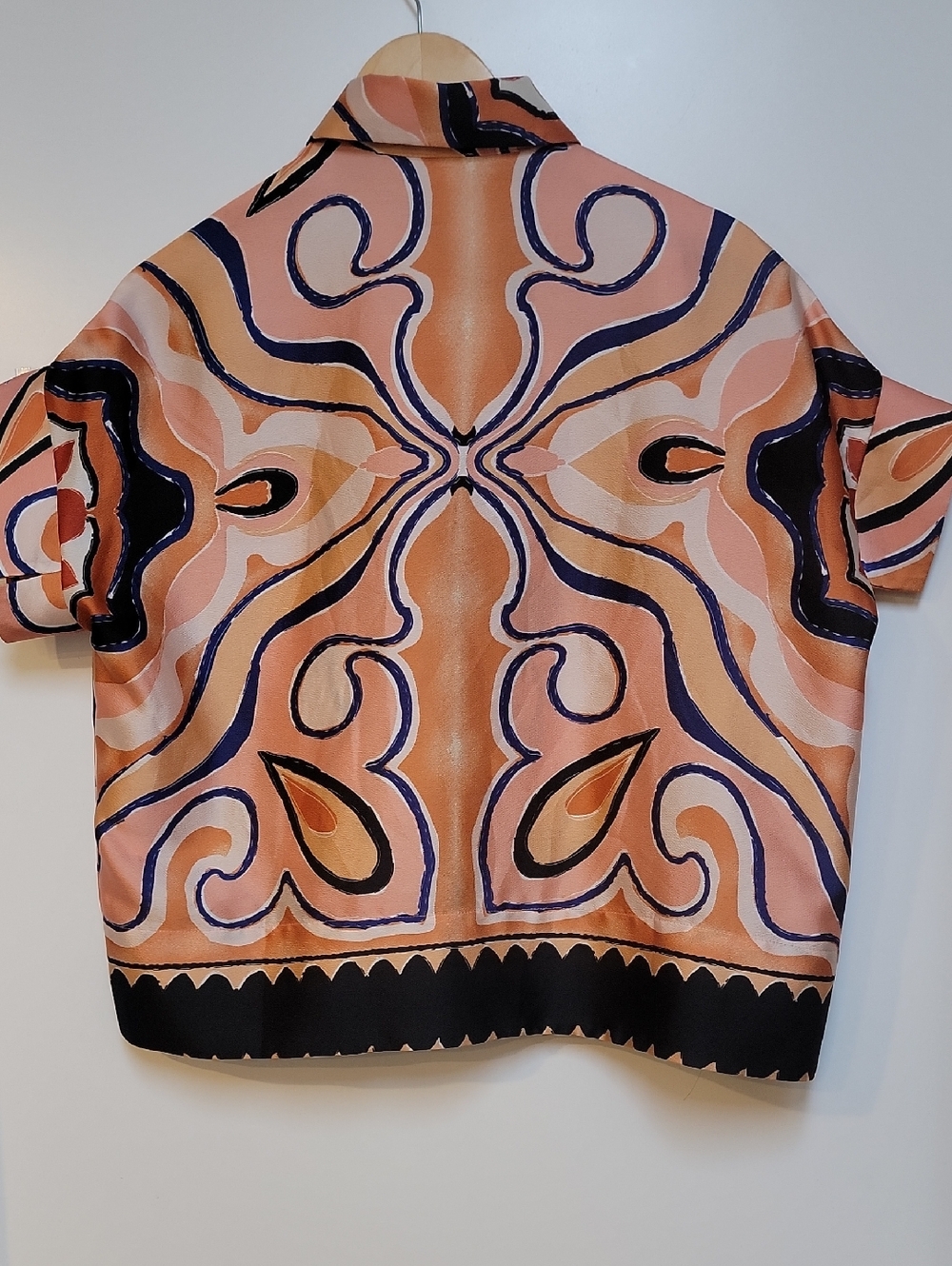 Societe Anonyme Peach and Navy Swirl Button-Up Top - Picture 8 of 9